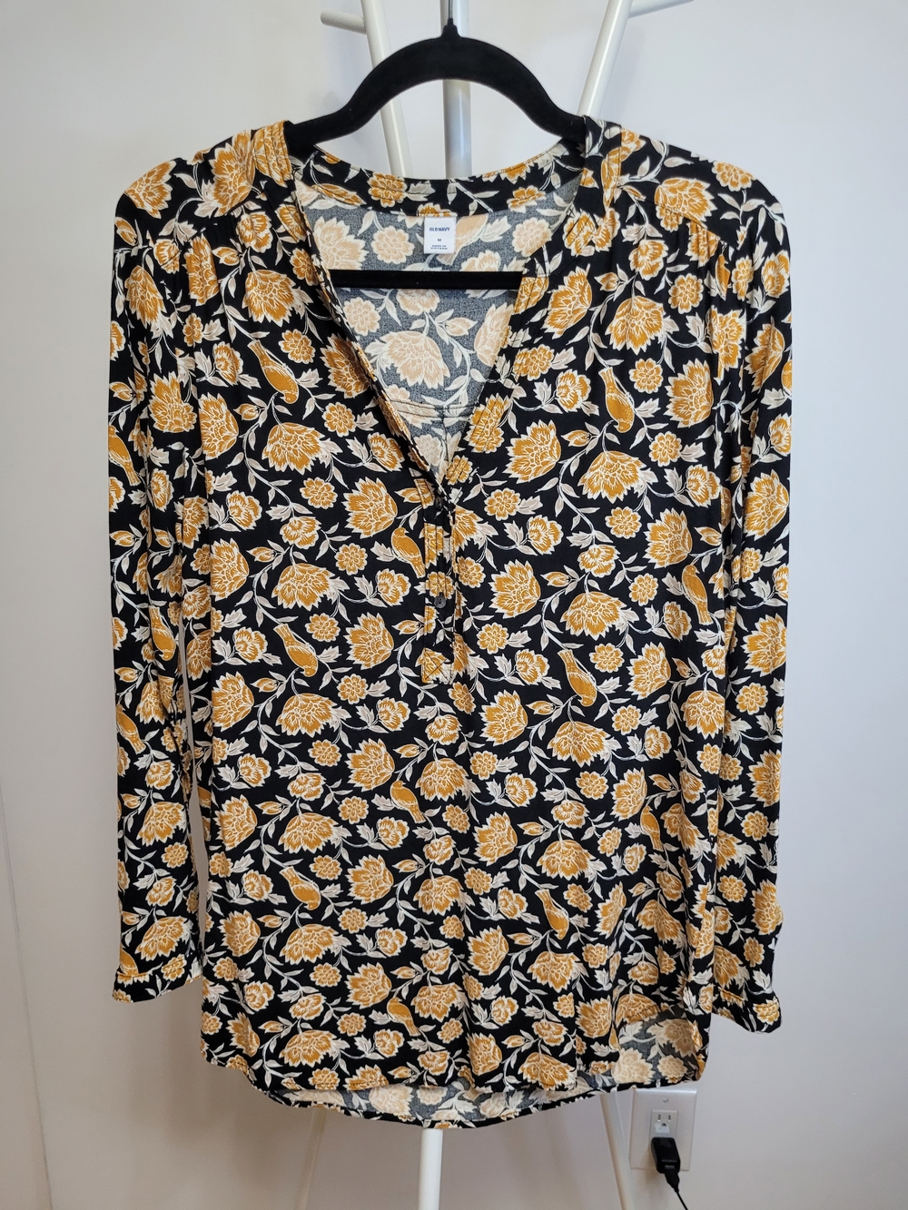 Old Navy Black and Mustard Floral Long-Sleeve V-Neck Blouse - Size Medium